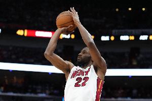 谁逮着谁打！热火全员状态在线 9人主要轮换&7人得分上双 3人20+