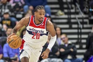 榜眼风采！萨尔首节8中5独得13分6板1助1断 正负值+3