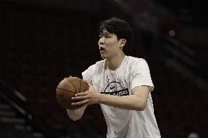 刘维伟：召回不意味着就会出场 对杨瀚森的期待可以适当放低些